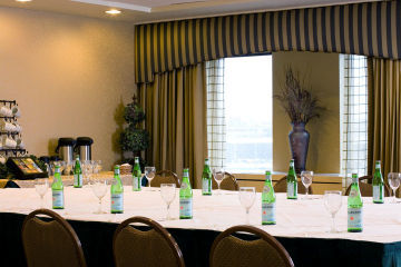 Doubletree Suites By Hilton Boston - Cambridge Екстериор снимка